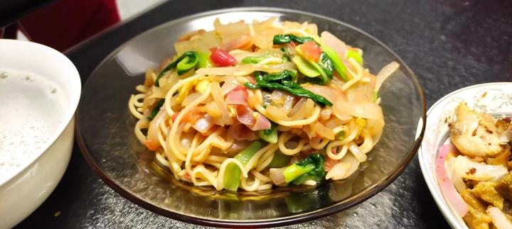 鸡蛋素炒面Fried Noodles Vegetarian