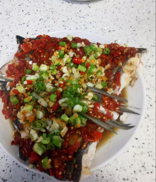 剁椒鱼头
