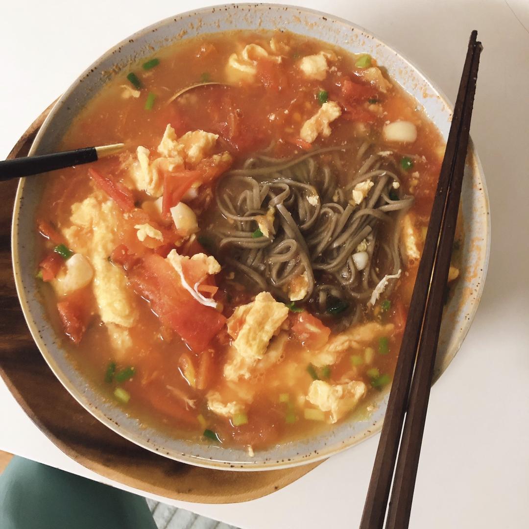 恨不得抱着锅舔的番茄鸡蛋面