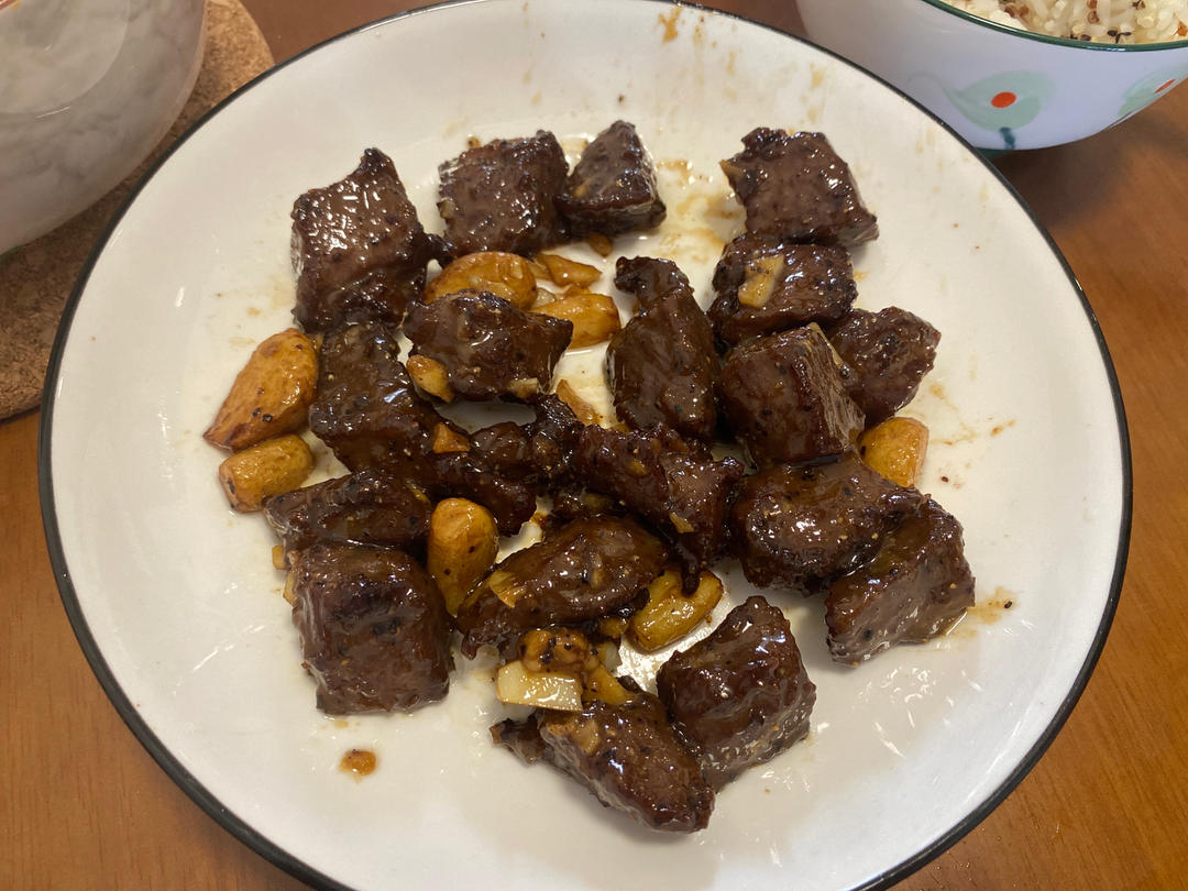 黑蒜子牛肉粒-津门秘方-家庭制作详细版