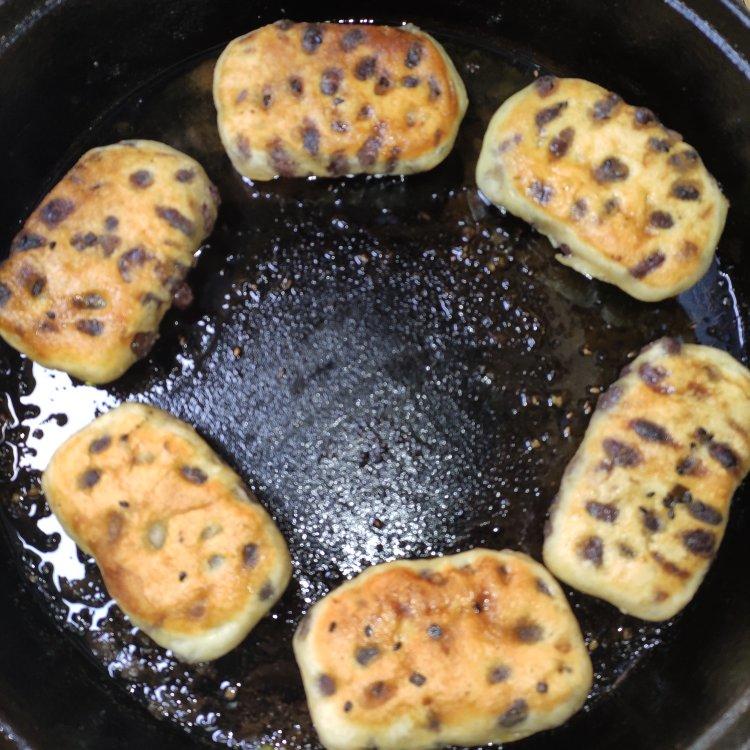 奶香蜜豆饼  无泡打粉  外皮酥脆   内里超暄软  附细节视频