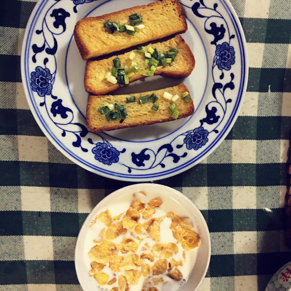 香蒜面包条