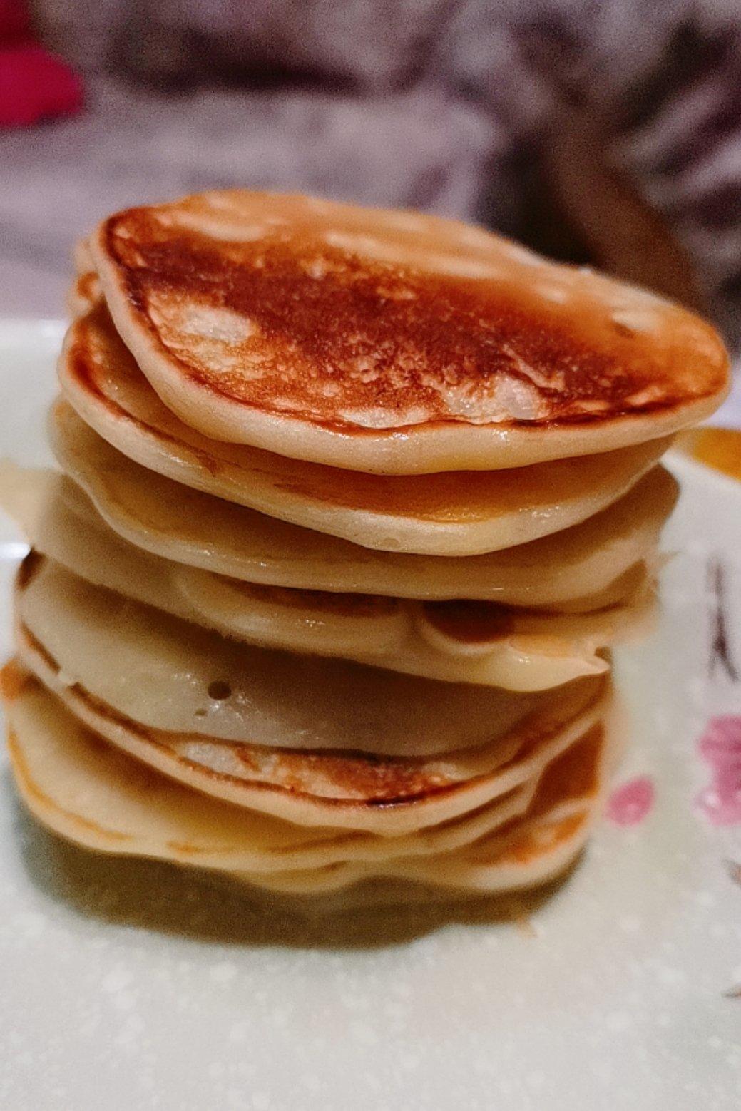 快手健康早餐!香蕉牛奶小饼(无糖无油低卡)