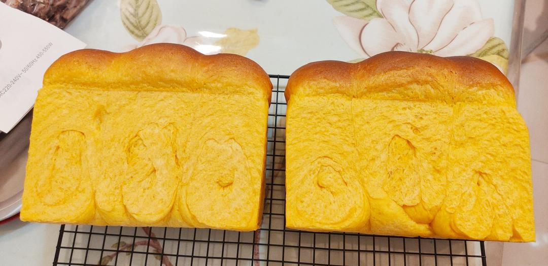 打今儿起，咱也有了自己的南瓜吐司方子