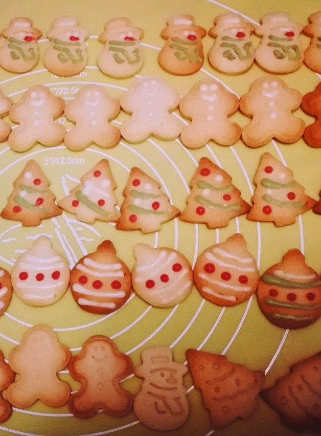 我love我home做的圣诞卡通小饼干
