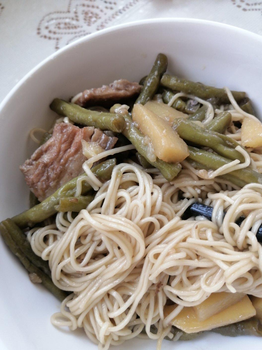 豆角焖面