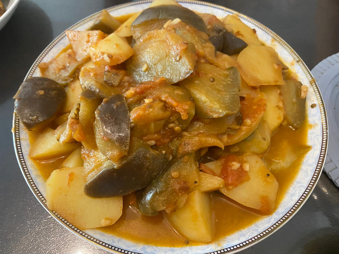 东北乱炖  —— 西红柿土豆茄子篇