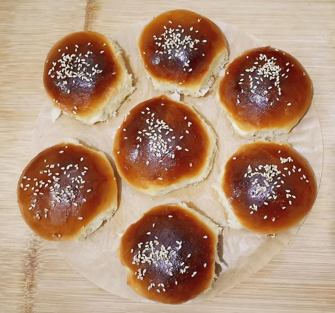 蜂蜜葡萄干小面包
