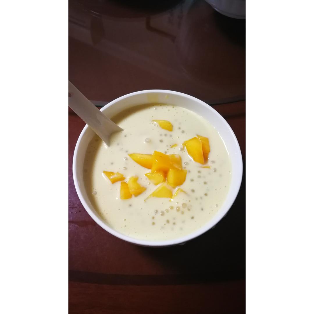 芒果椰汁西米露