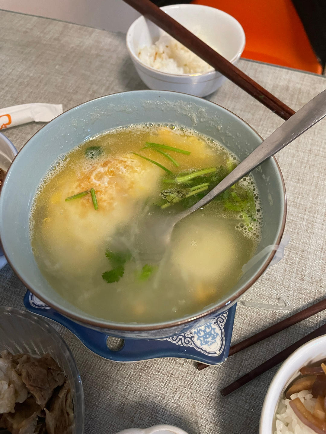 奶白鲜香的萝卜丝煎蛋汤