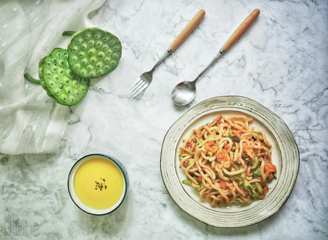 南瓜汤(超好吃又方便的南瓜汤)