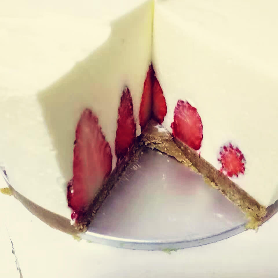 好吃到流泪的“酸奶冻芝士蛋糕”！！！