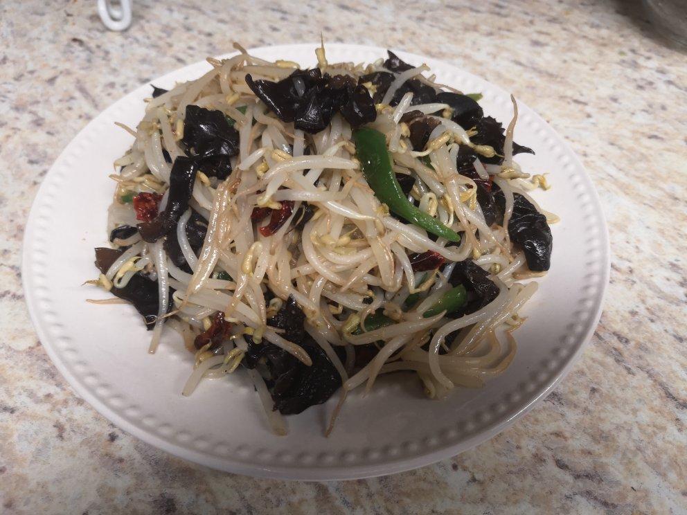 素炒绿豆芽清炒木耳