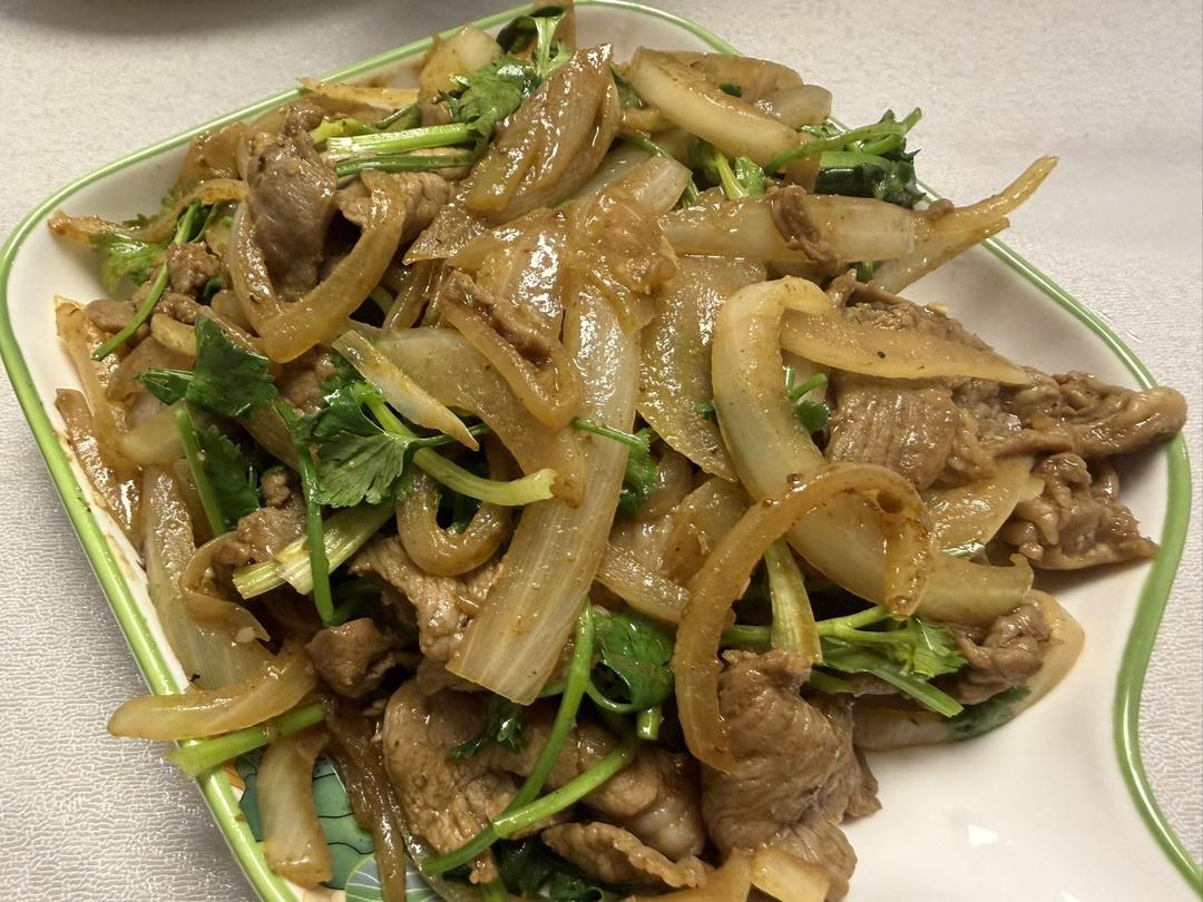 家常孜然洋葱炒羊肉