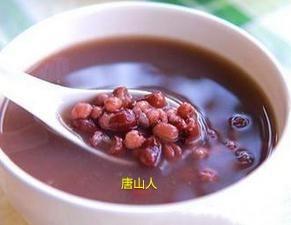 薏米红豆汤                 附炒薏米步骤               不用煮的薏米水的做法 步骤4