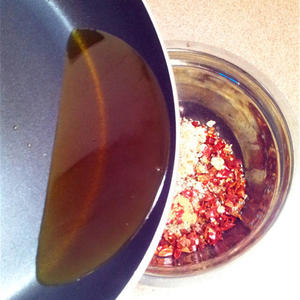 自制辣椒油的做法 步骤7