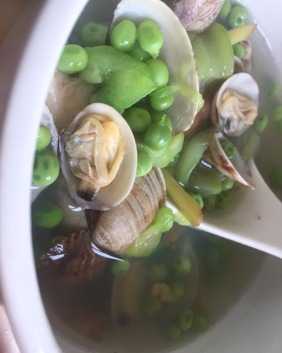 丝瓜毛豆蛤蜊汤（无油版）