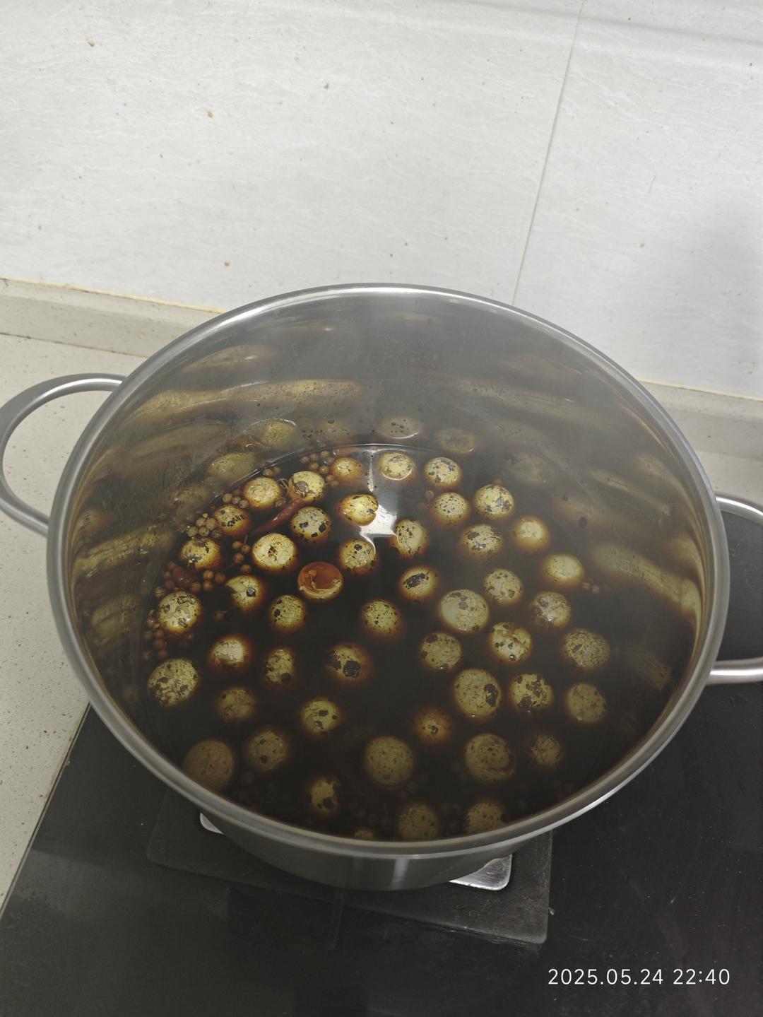 五香卤鹌鹑蛋