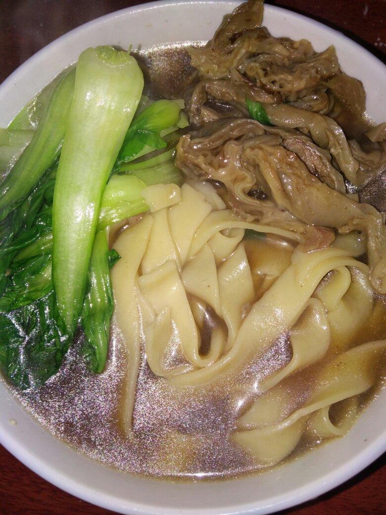 手擀开葱拌面