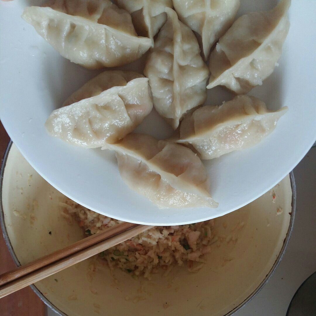 萝卜虾仁蒸饺