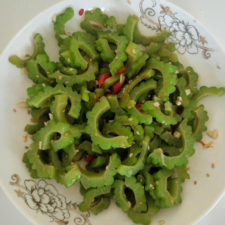 凉拌苦瓜（减脂肪，脆爽可口）
