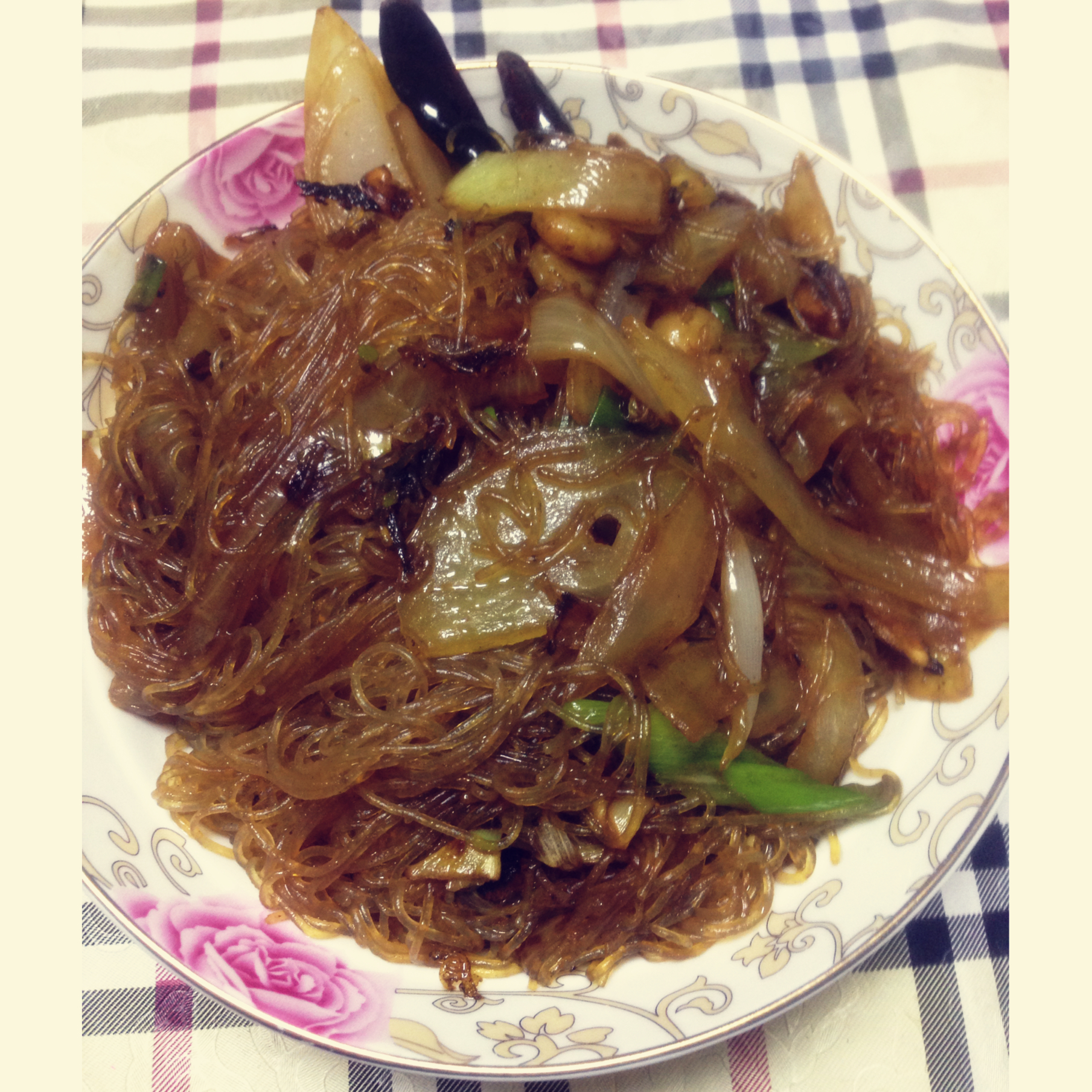 鲜虾粉丝煲