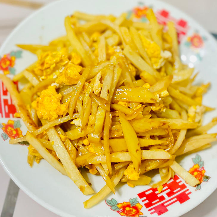 最爱的土豆丝炒鸡蛋