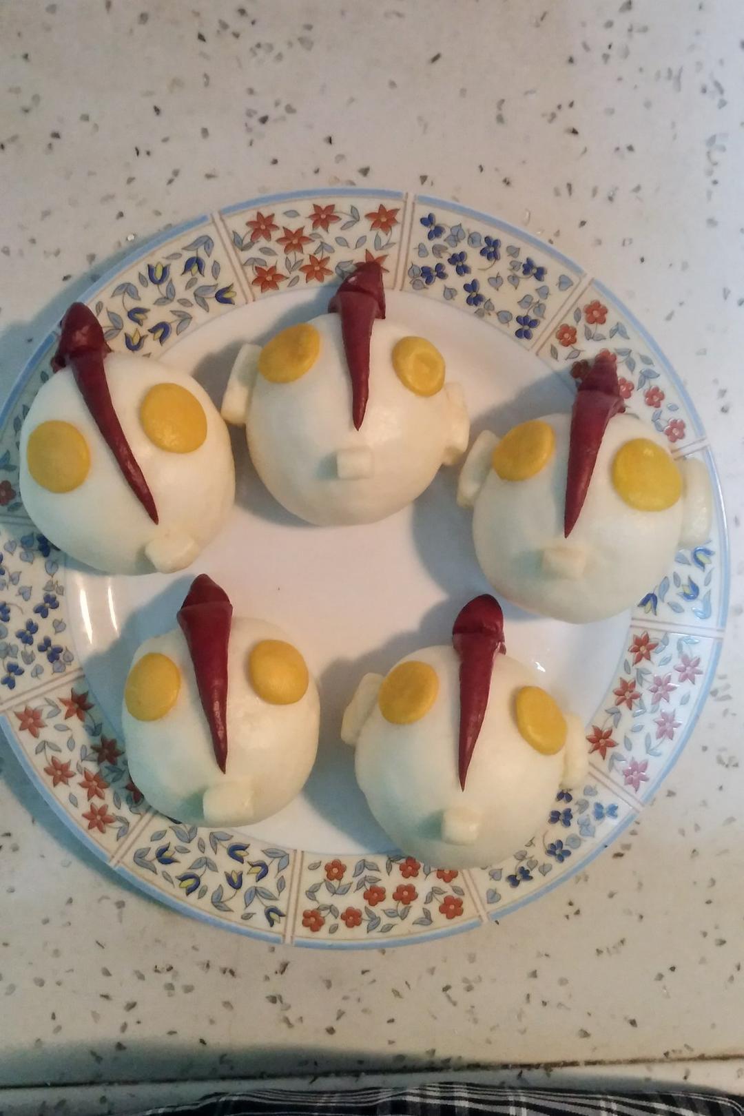 叮叮当321做的奥特曼面包