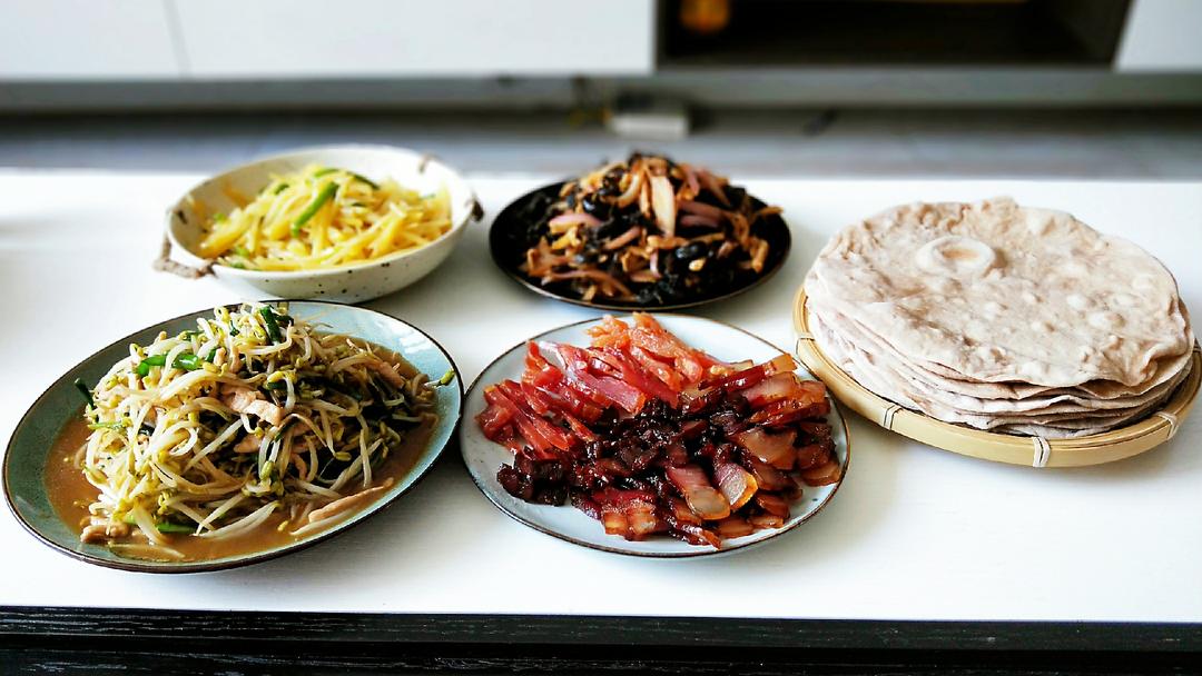 故事家族的小餐桌