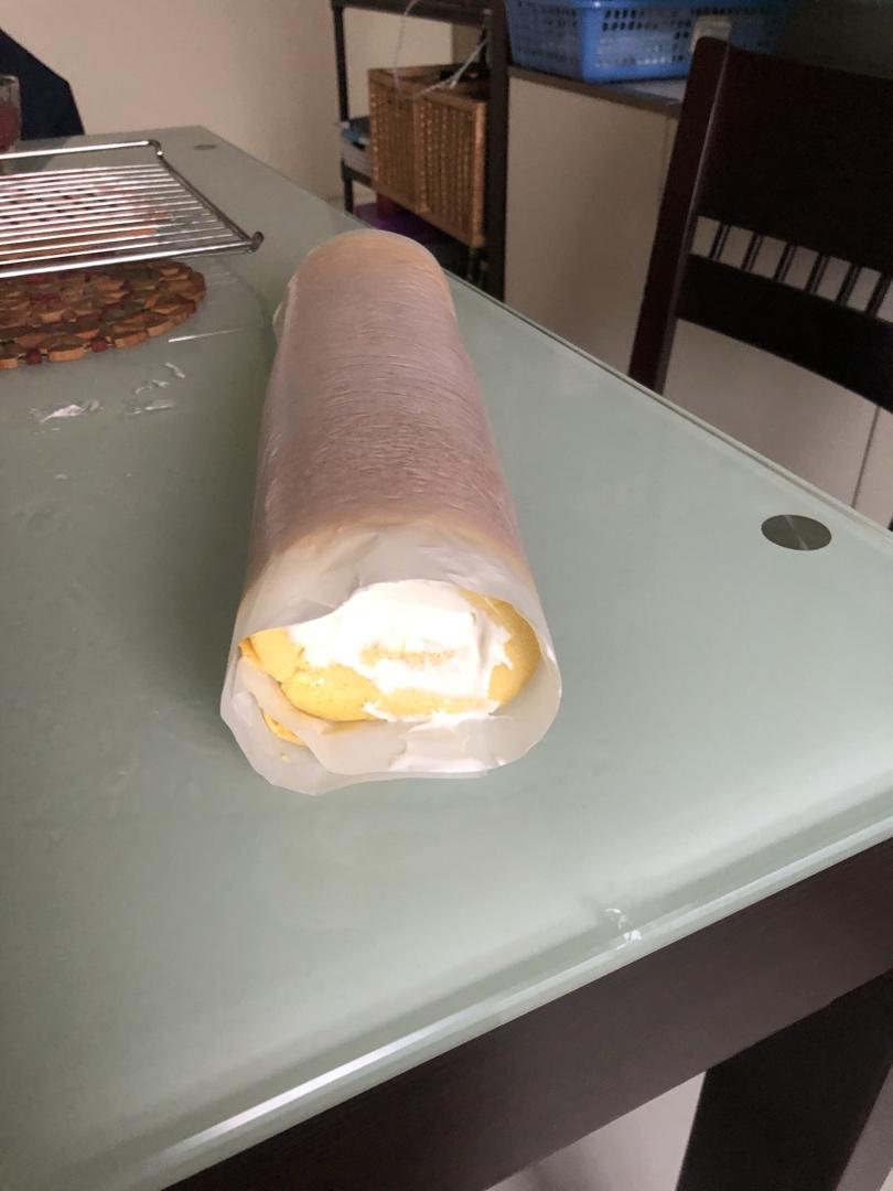 超详细的瑞士卷奶油蛋糕卷原味蛋糕卷的制作方法 饱满不掉皮不开裂（附模具换算方法）