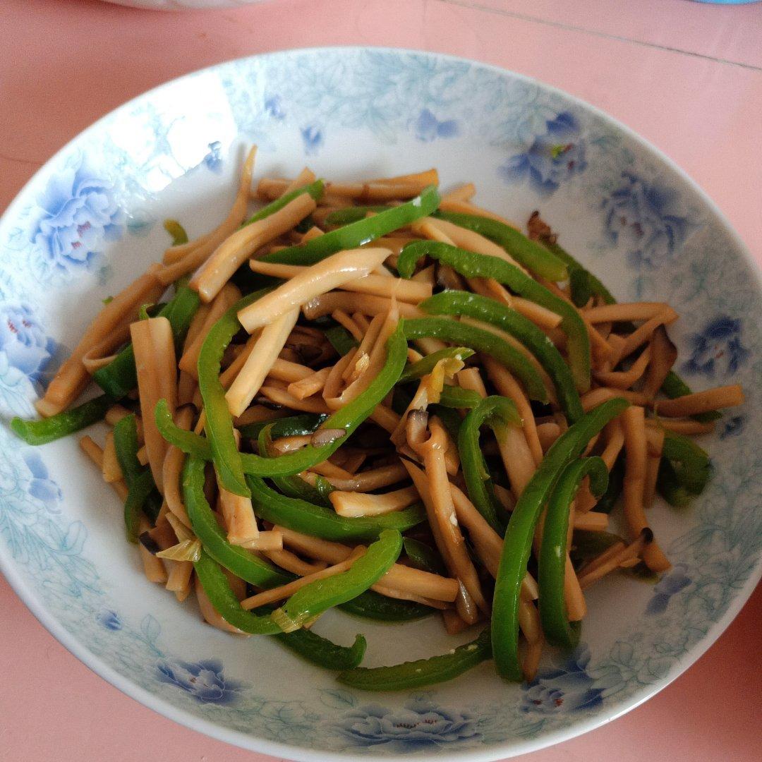 爆炒杏鲍菇