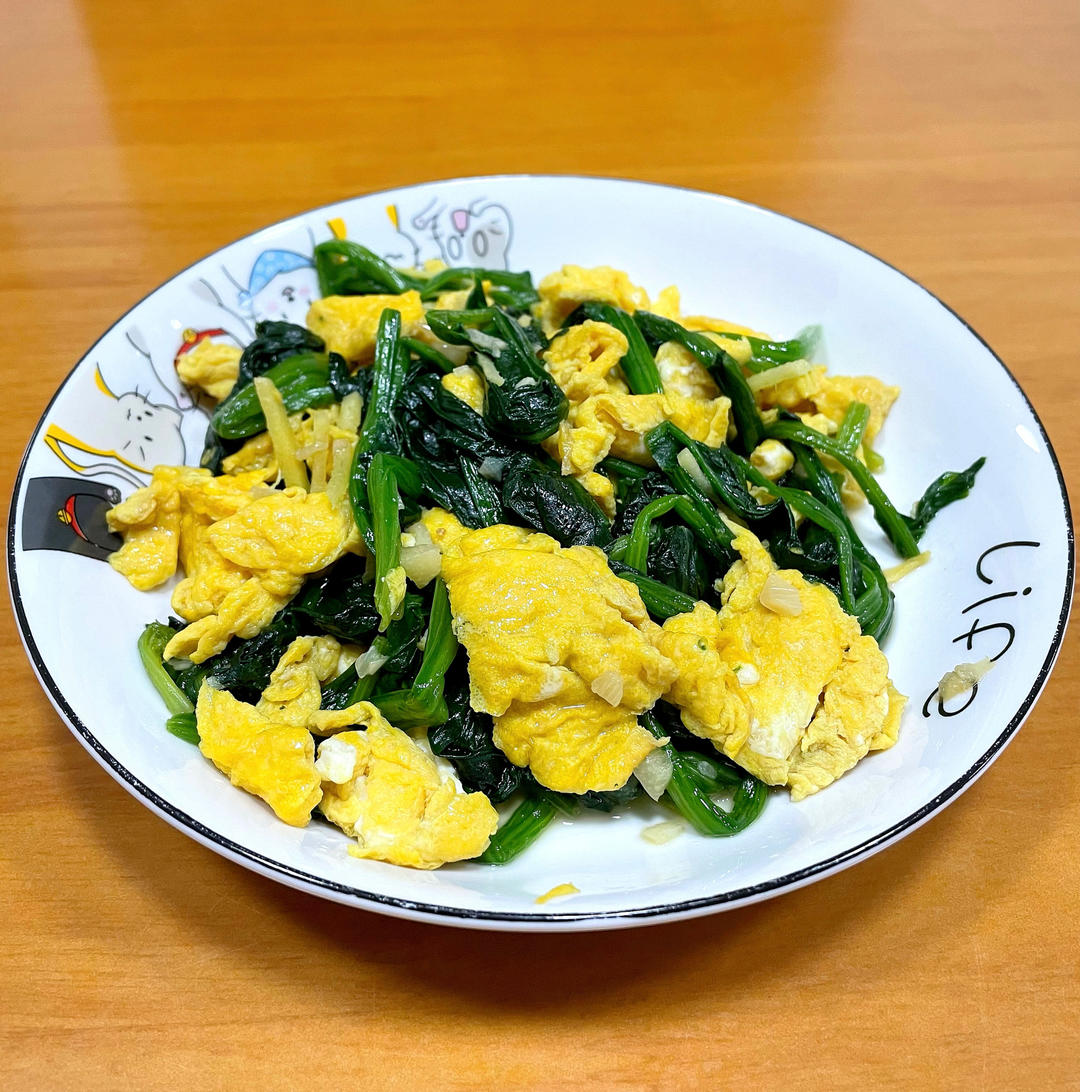 菠菜炒鸡蛋