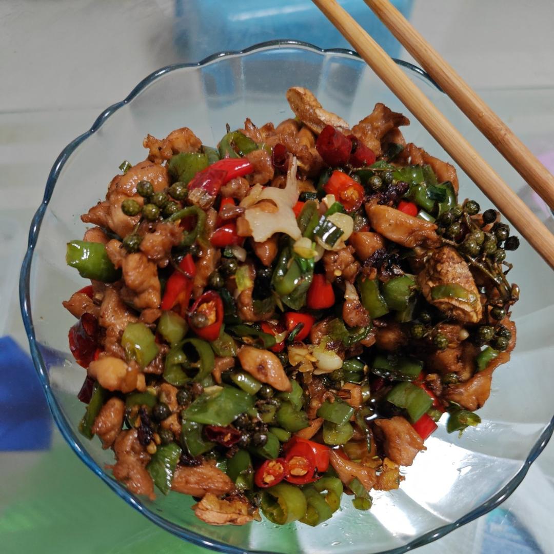 双椒鸡丁（又是超下饭的一道菜）