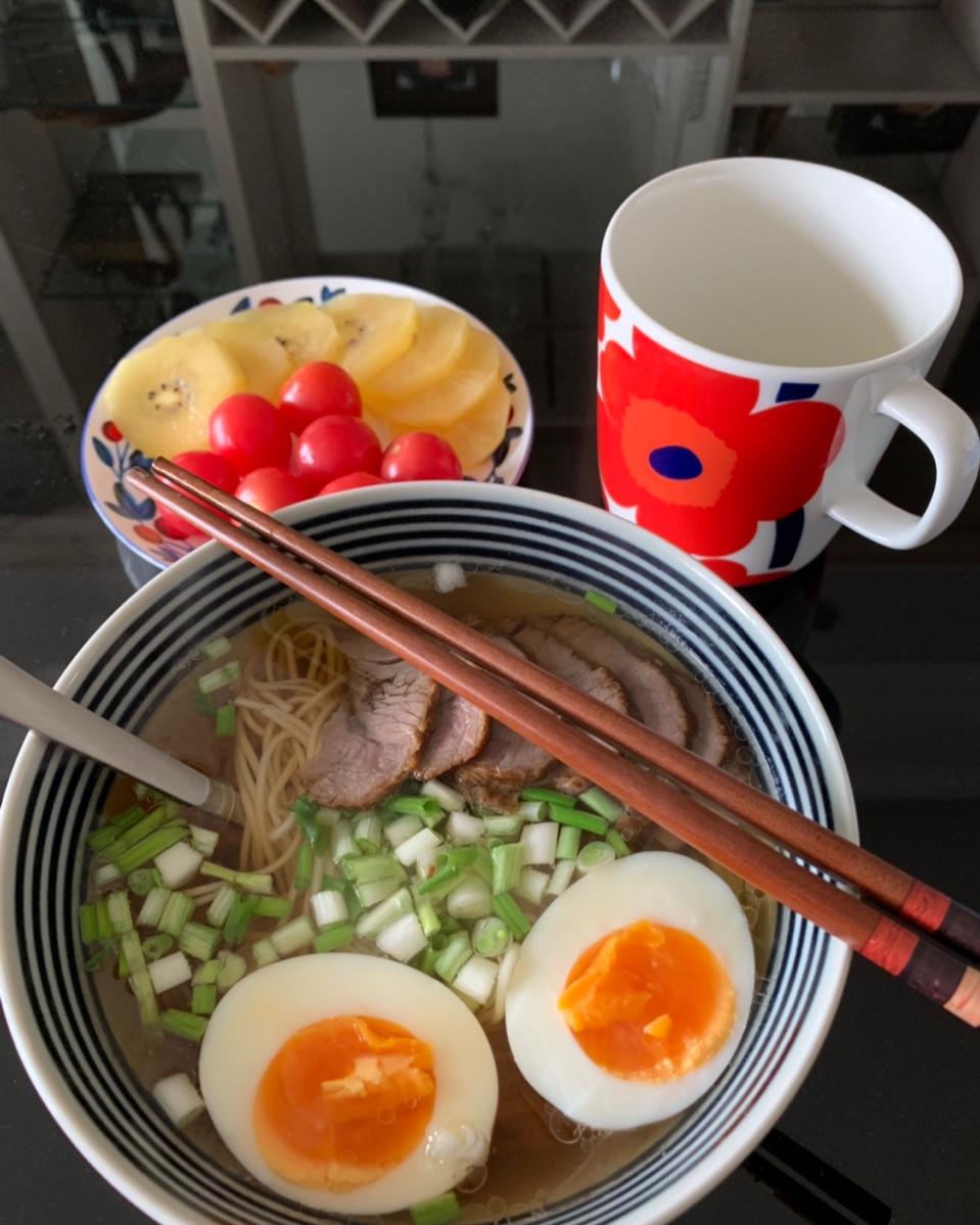 最美不过那碗阳春面