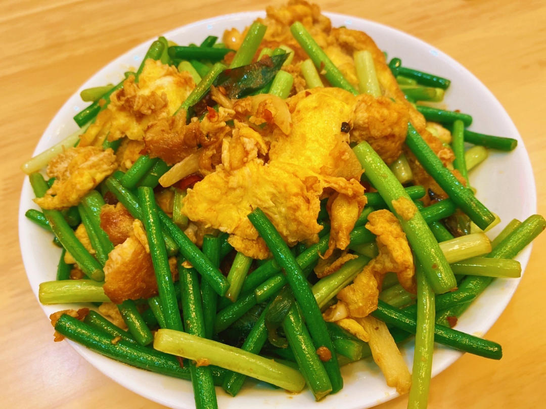［超下饭家常菜］蒜苔炒鸡蛋
