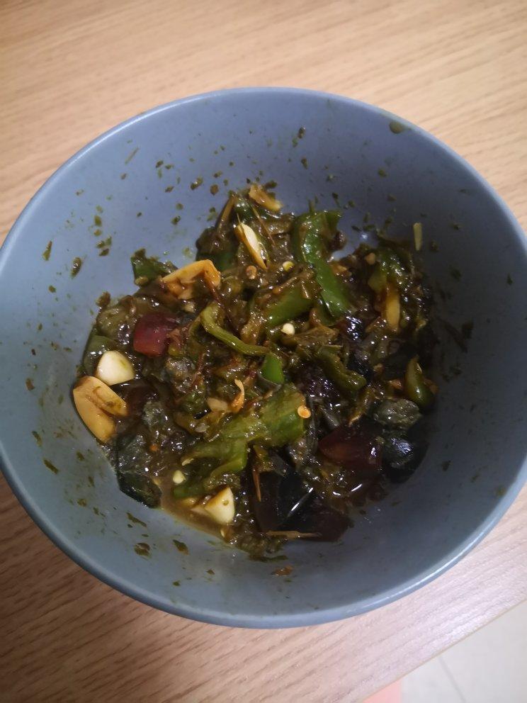 【正宗湘菜】擂辣椒皮蛋