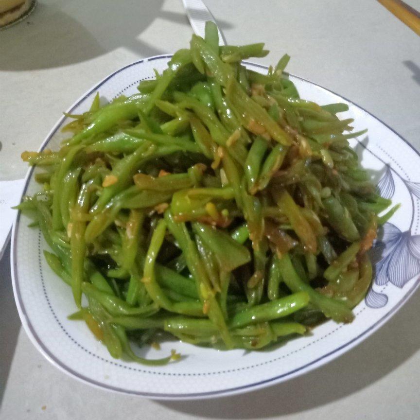 超级下饭的青椒扁豆丝❗️好吃不胖～