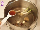 蒜薹回锅肉的做法 步骤2