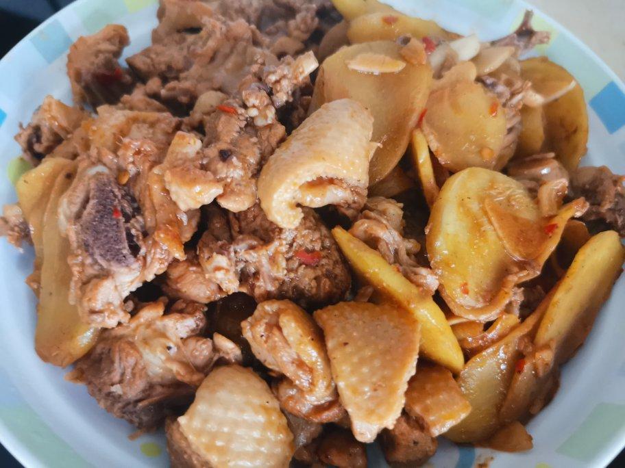 姜爆鸭（仔姜炒仔鸭）