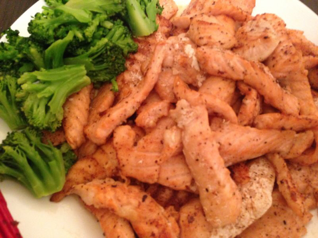 香蒜奶油煎三文鱼