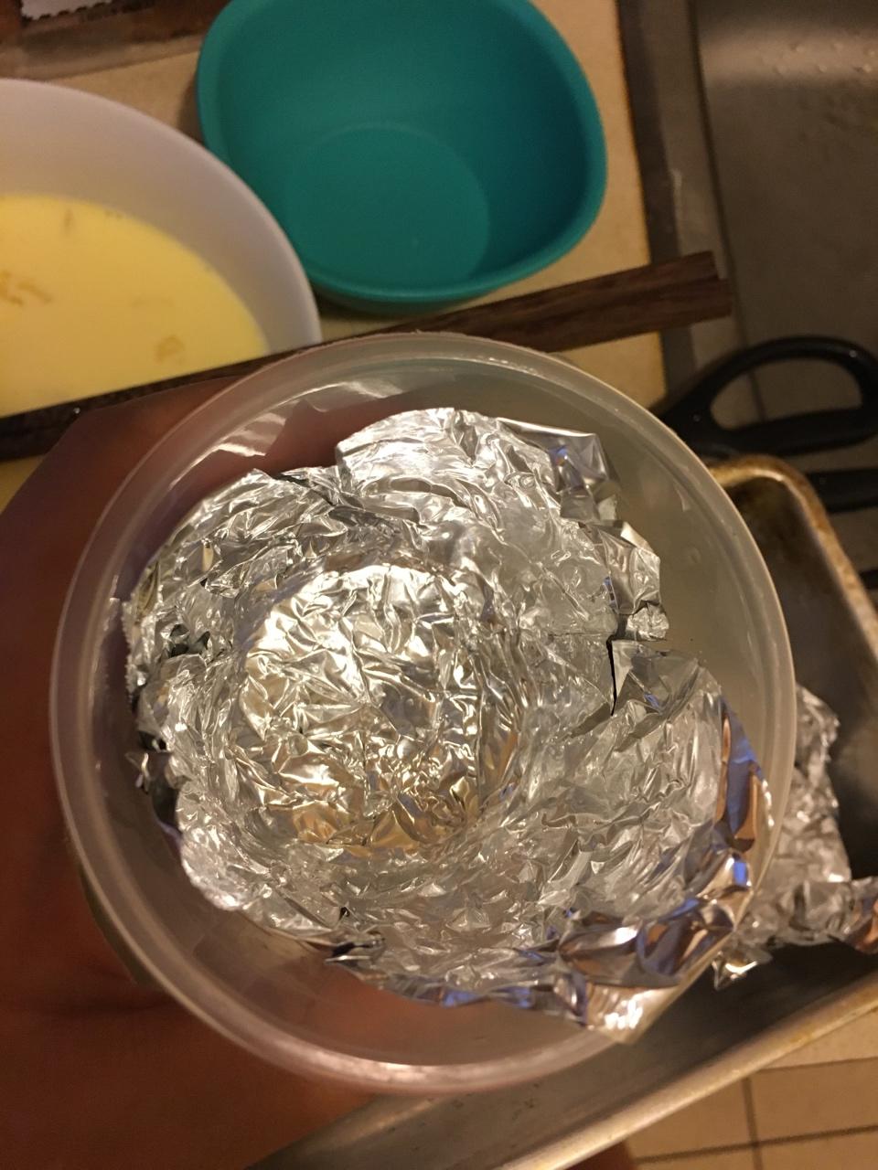 一分钟学会奶香吐司蛋挞。