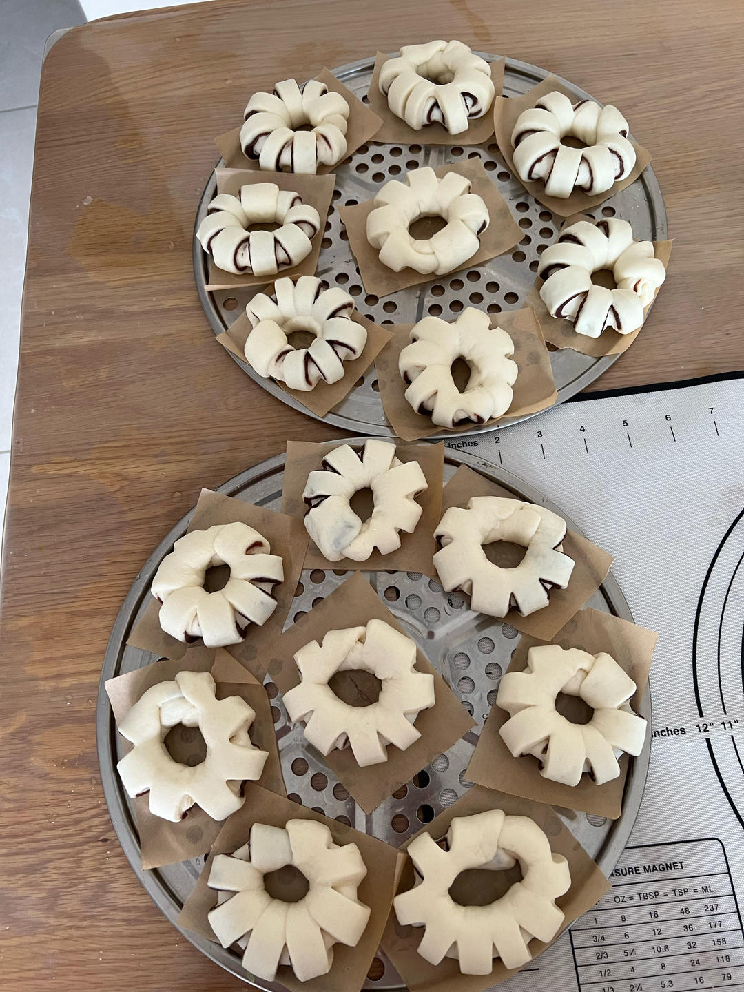 超简单的豆沙花卷