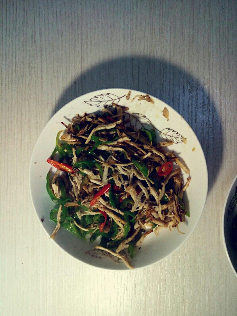 青辣椒炒鸡丝-惊艳的好吃