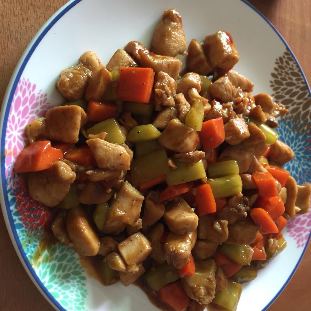 宫保鸡丁（超简单方子)