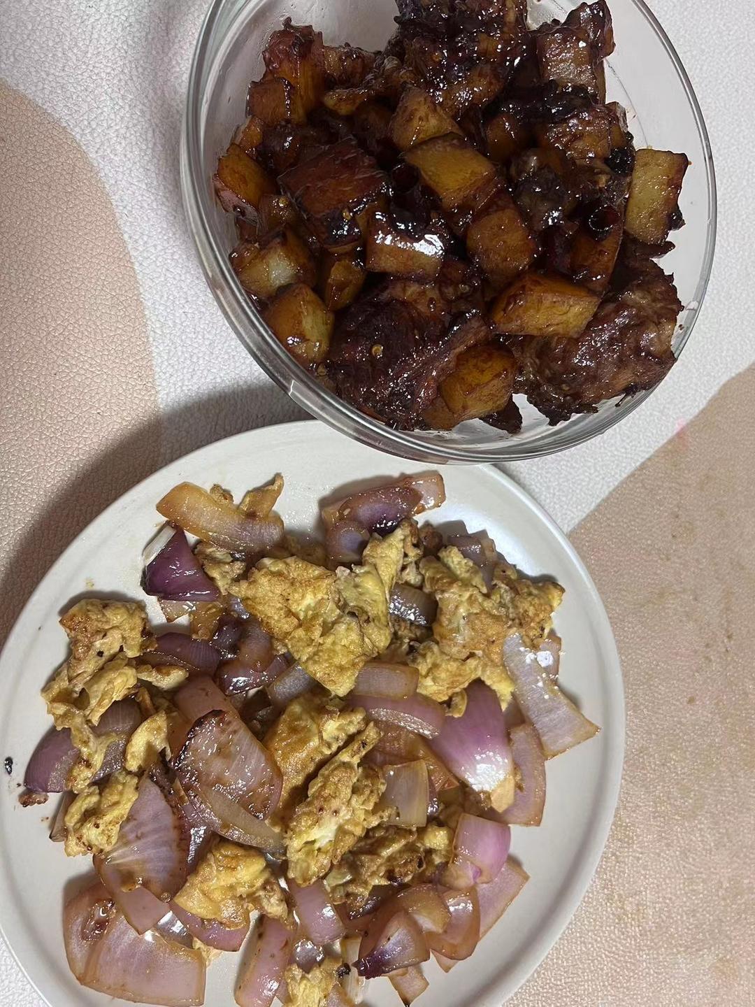 洋葱🧅炒蛋🥚
