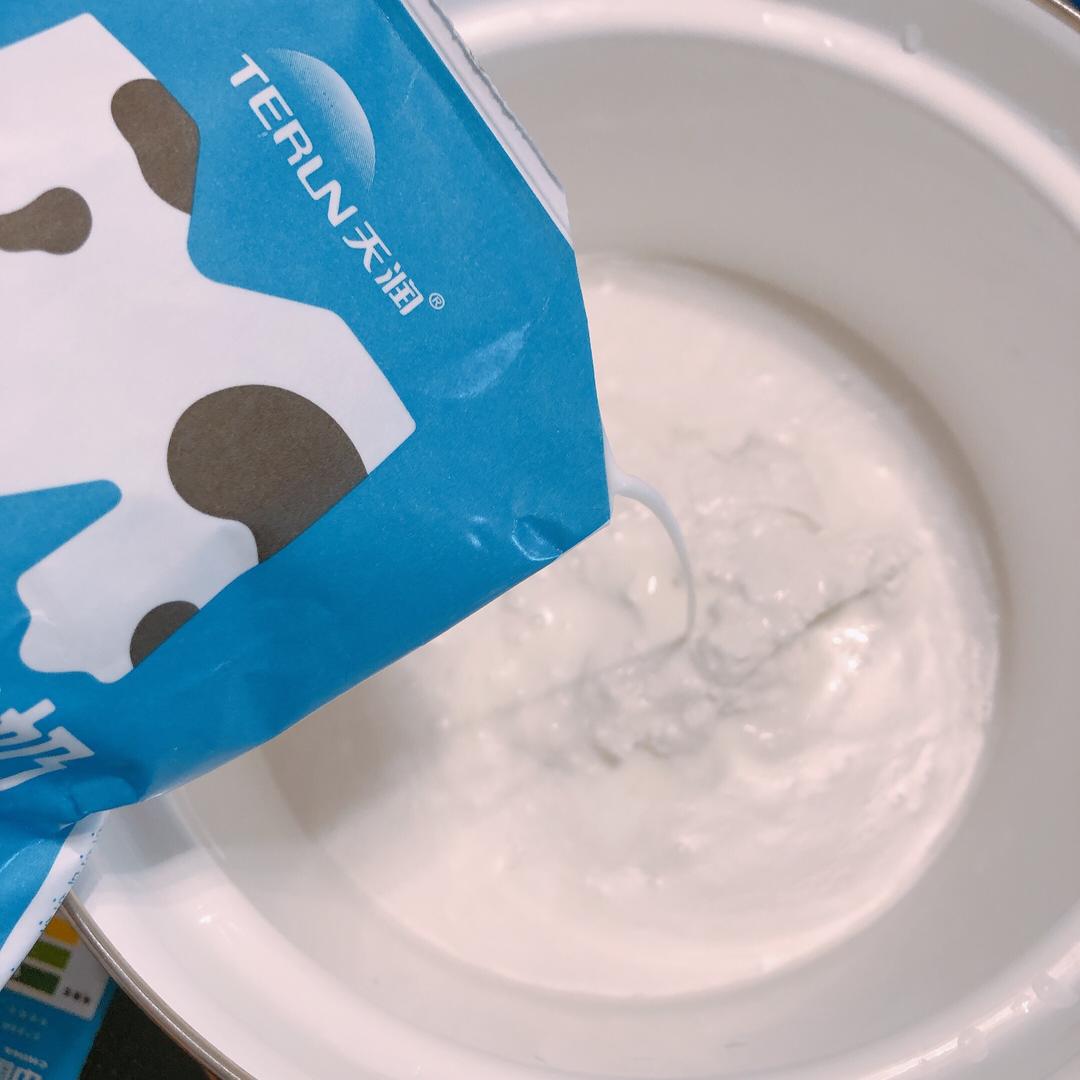 纯奶手撕吐司的做法 步骤1