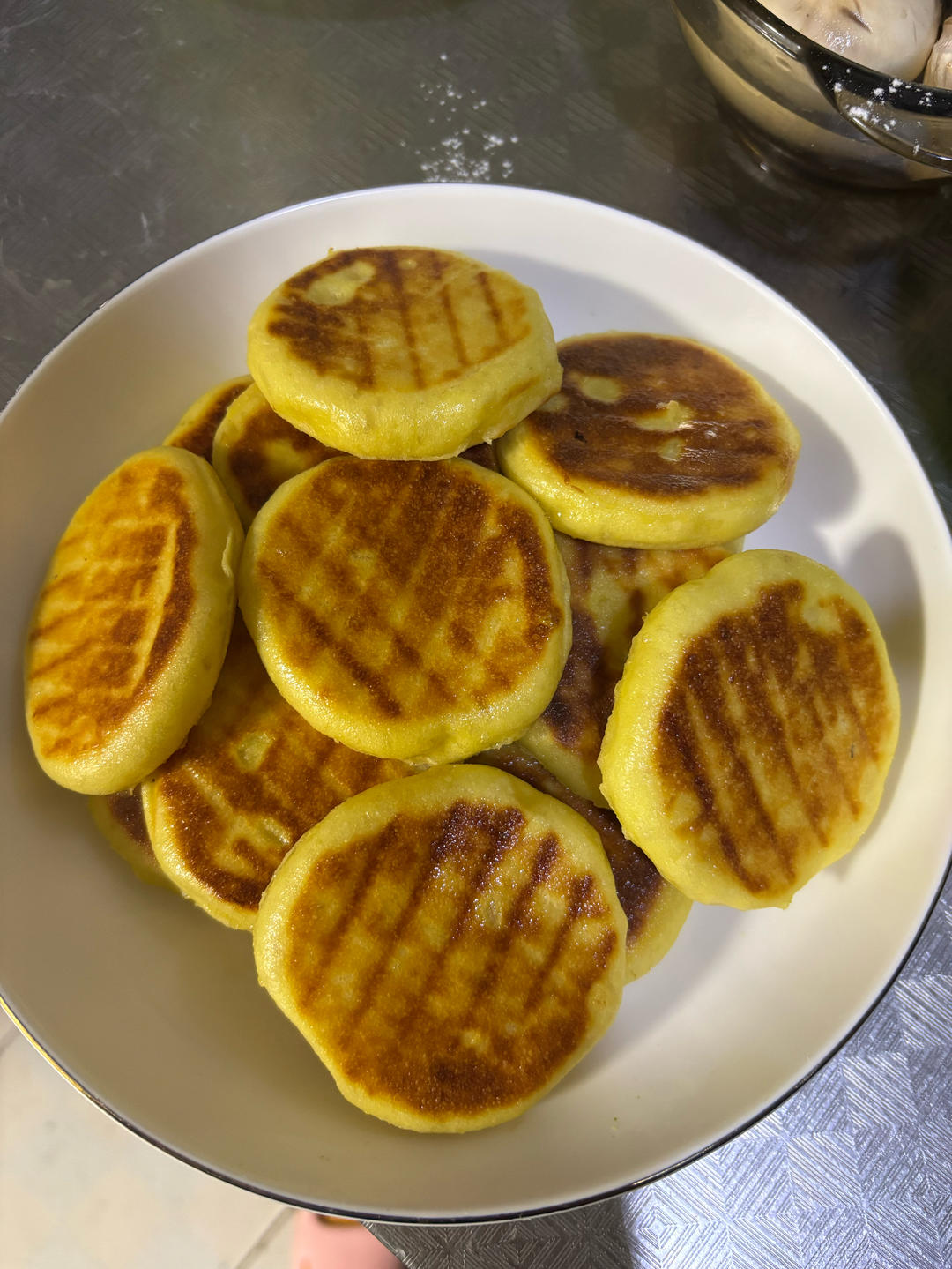 松软养胃的山药饼      （高营养低热量）