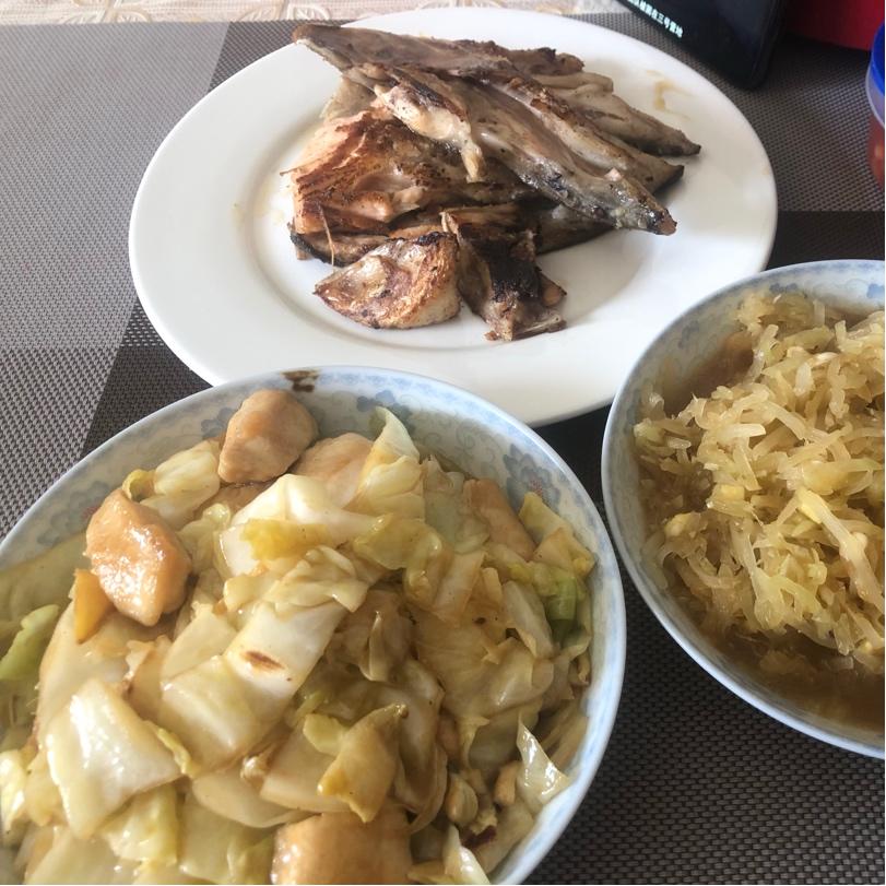 烧汁鸡胸圆白菜