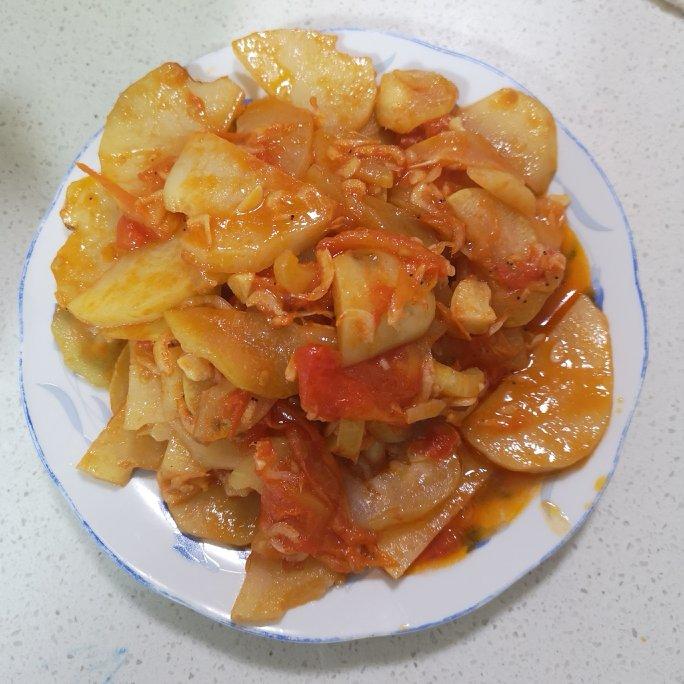 虾皮番茄🍅土豆🥔炒夜开花（瓠瓜）         by wqy
