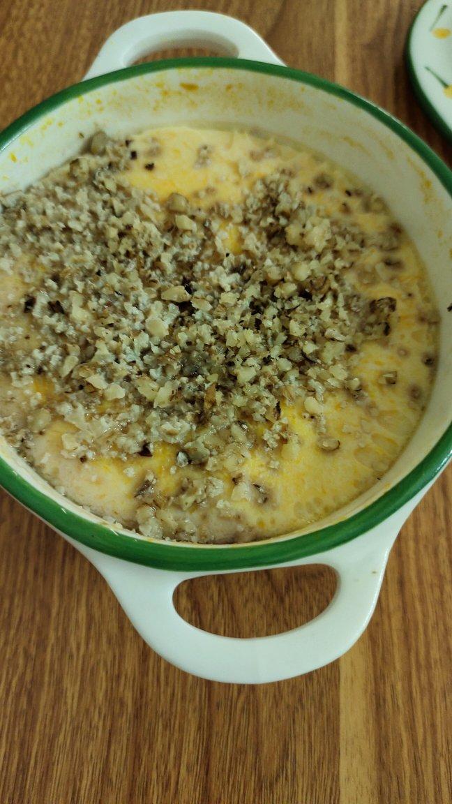 1岁宝宝的核桃南瓜奶香布丁